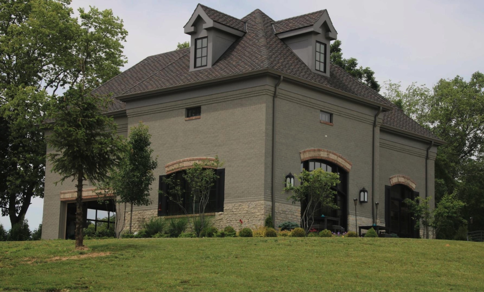 Mechanicsburg Estate